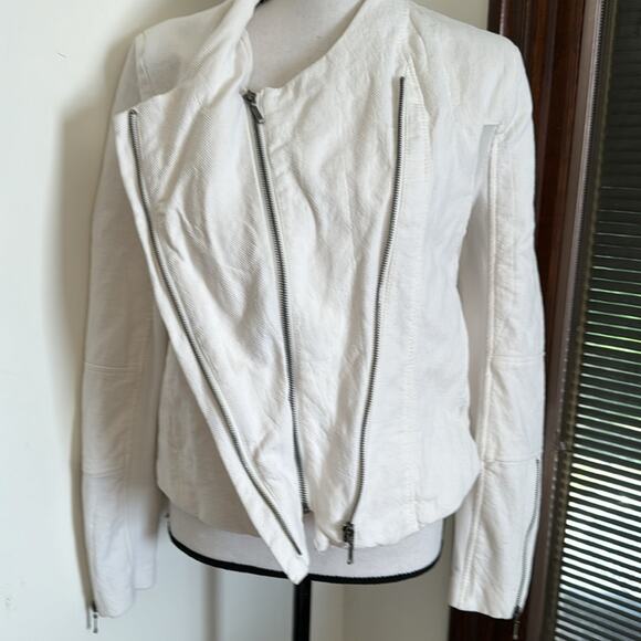 Blank NYC | White Mesh Detail Crepe Jacket Size L - Picture 6 of 13